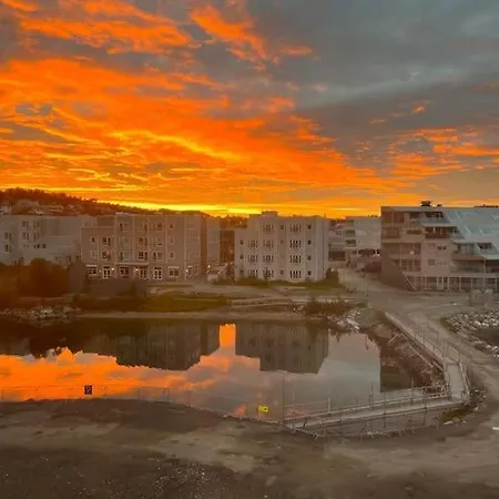 דירה Two-bedroom Apartment, Free Parking, Perfect For Exploring טרומסה